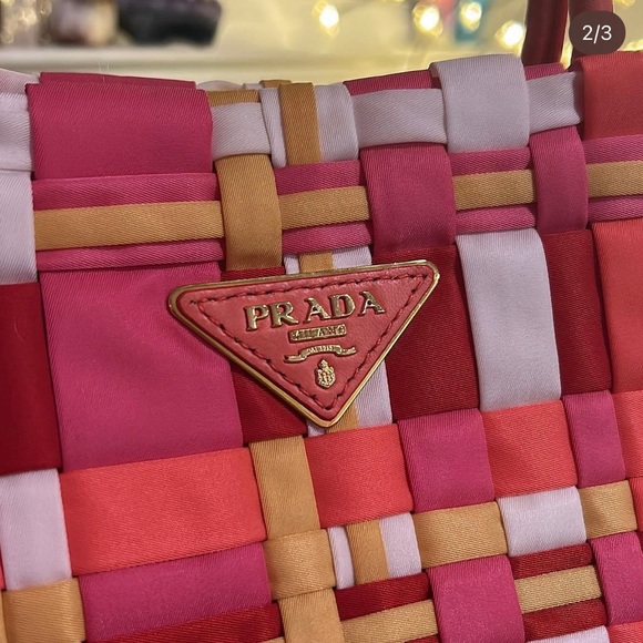 Beautiful vintage prada nylon woven xl tote. Ordered bag but never used it. - Picture 3 of 4